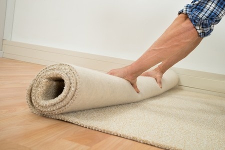 Rolling up Carpet