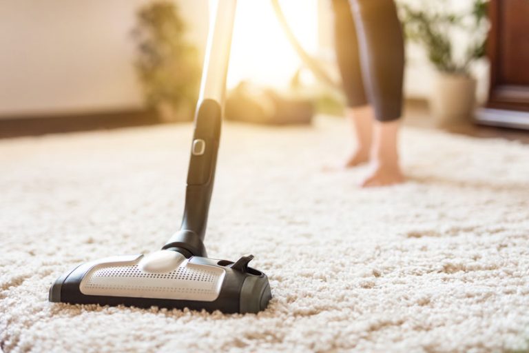 4 Tips for Keeping Your Carpet Looking as Good As New Carpet Closeouts